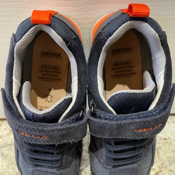 Geox boys running shoes, respira - blue and orange US size 1 sneakers - Picture 7 of 8